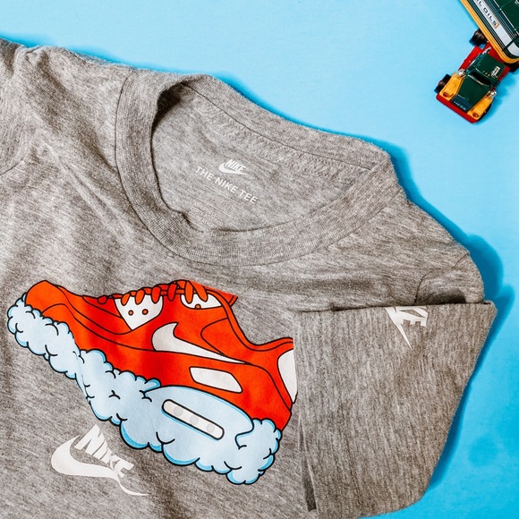 Nike Tee 👟 - Picture 3 of 3